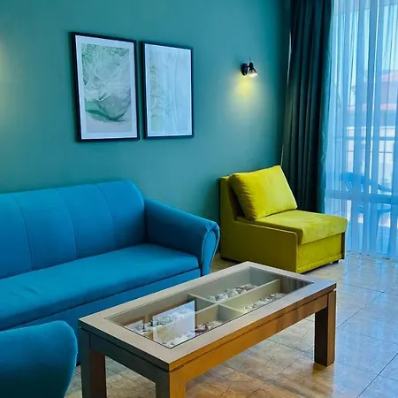 Queen Nelly Hotel 4*