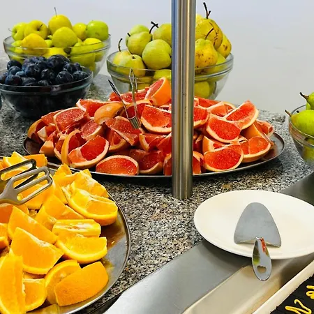 Ξενοδοχείο Queen Nelly 4*