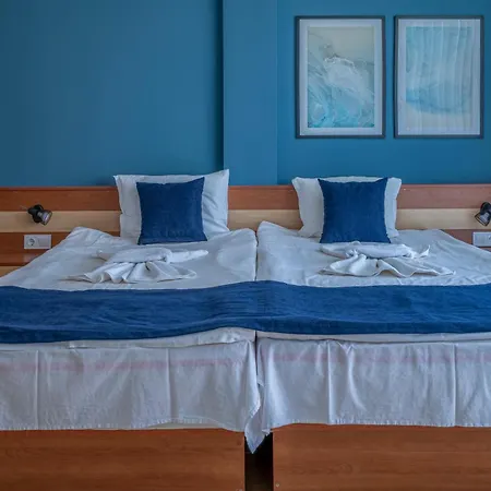 Queen Nelly Ξενοδοχείο 4*